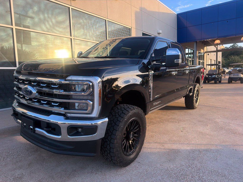 Used 2026 Ford F250 Lariat w/ Chrome Package AWD/4WD image 2
