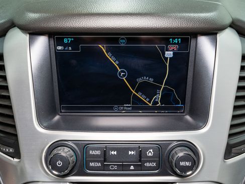 Used 2018 GMC Yukon XL SLT w/ Open Road Package RWD image 17