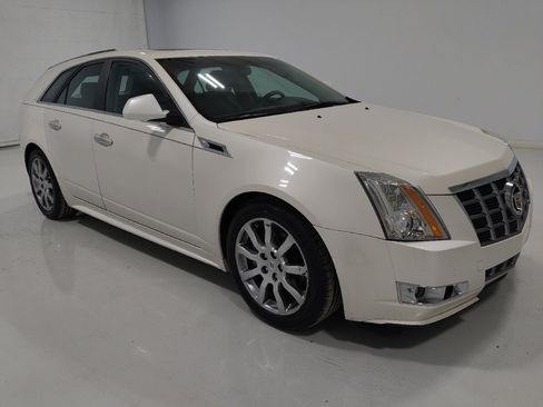 Used 2012 Cadillac CTS Luxury w/ CTS Touring Package image 13