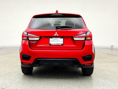 Used 2020 Mitsubishi Outlander Sport AWD image 6