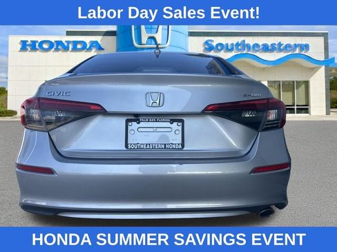 Used 2024 Honda Civic Sport image 8