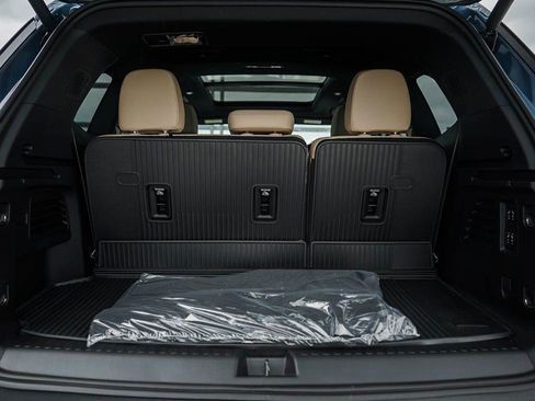 New 2026 Buick Enclave Preferred w/ Power Package AWD/4WD image 8