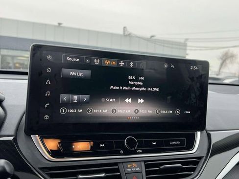 Used 2023 Nissan Altima 2.0 SR image 29