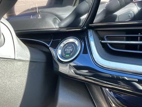 New 2026 Chevrolet Trax RS w/ Sunroof Package image 19