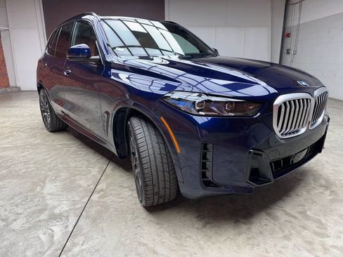 Used 2026 BMW X5 xDrive40i w/ M Sport Package AWD/4WD image 7