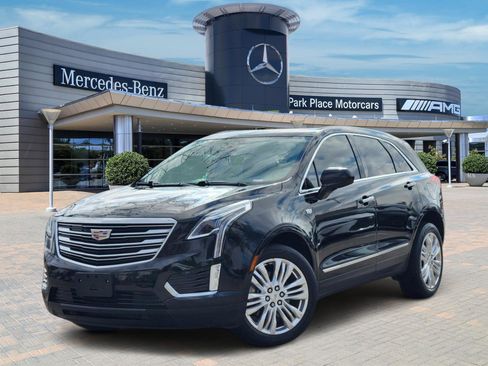 Used 2018 Cadillac XT5 Premium Luxury image 1