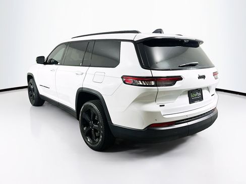 Used 2023 Jeep Grand Cherokee L Limited w/ Luxury Tech Group II RWD image 5