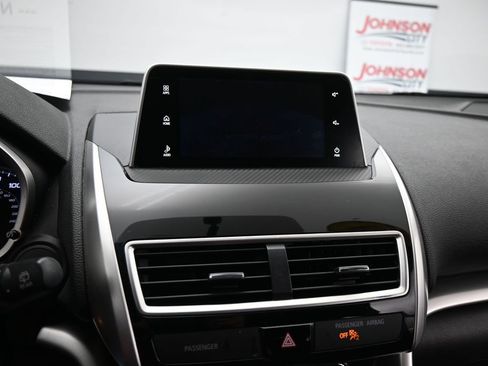 Used 2019 Mitsubishi Eclipse Cross LE image 21