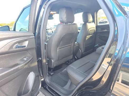 Used 2023 Chevrolet TrailBlazer ACTIV w/ Convenience Package FWD image 18