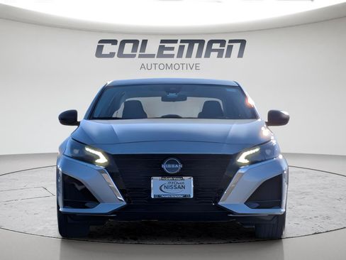 Certified 2025 Nissan Altima 2.5 S FWD image 2