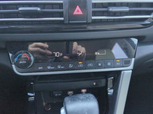 Used 2021 Kia Seltos SX w/ SX Sunroof Package image 13