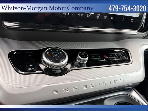 Used 2025 Ford Expedition Max Active AWD/4WD image 29