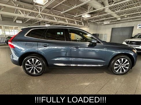 Used 2023 Volvo XC60 B5 Plus AWD/4WD image 10