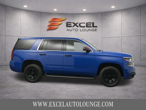 Used 2017 Chevrolet Tahoe 4WD w/ Remote Keyless Entry Package image 10