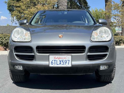 Used 2004 Porsche Cayenne S AWD/4WD image 56
