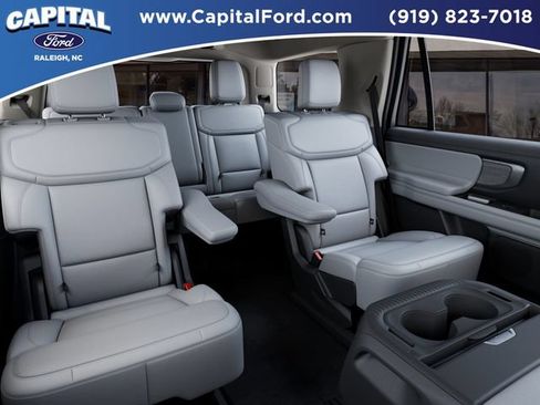 New 2027 Ford Expedition Platinum AWD/4WD image 11