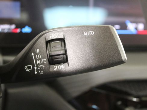 New 2026 BMW 330i Sedan w/ M Sport Package image 31