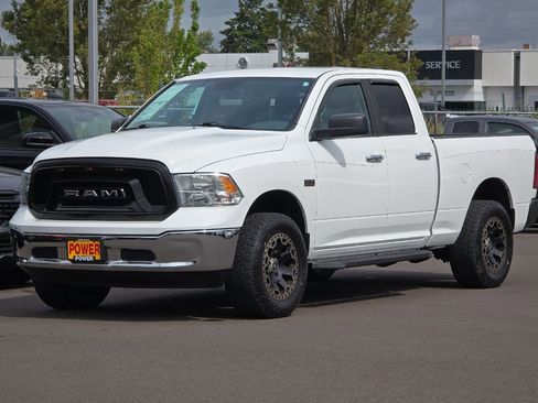 Used 2018 RAM 1500 Classic SLT AWD/4WD image 8