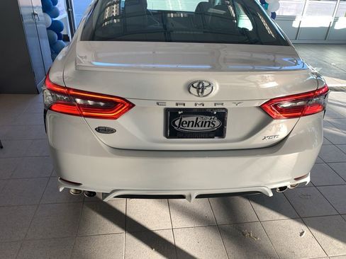 Used 2022 Toyota Camry XSE w/ Cold Weather Package FWD image 13
