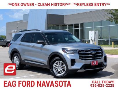 Used 2025 Ford Explorer Active