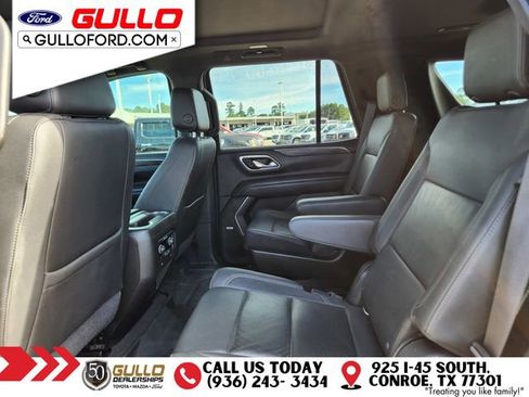 Used 2021 Chevrolet Tahoe Z71 w/ Luxury Package AWD/4WD image 14
