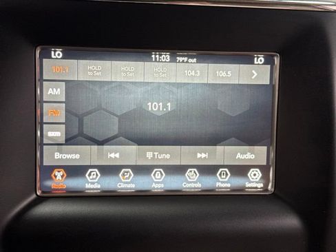 Used 2019 Jeep Grand Cherokee Laredo AWD/4WD image 18