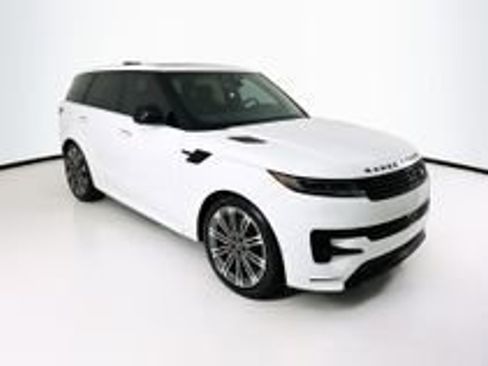 Used 2025 Land Rover Range Rover Sport Dynamic SE AWD/4WD image 1