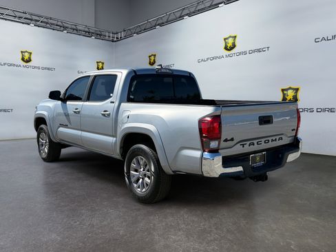 Used 2019 Toyota Tacoma SR5 image 3