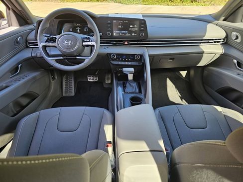New 2025 Hyundai Elantra Sport w/ Cargo Package FWD image 5
