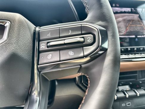 New 2026 GMC Canyon AT4 w/ Technology Plus Package AWD/4WD image 32