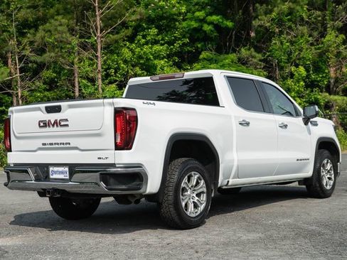 Used 2024 GMC Sierra 1500 SLT image 16