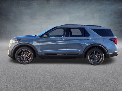 New 2026 Ford Explorer ST w/ Sun And Sound Package