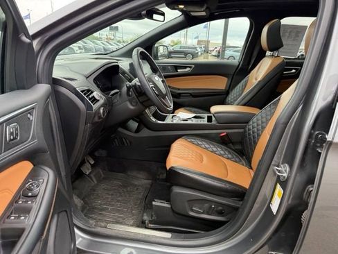 Used 2024 Ford Edge Titanium w/ Titanium Elite Package AWD/4WD image 2