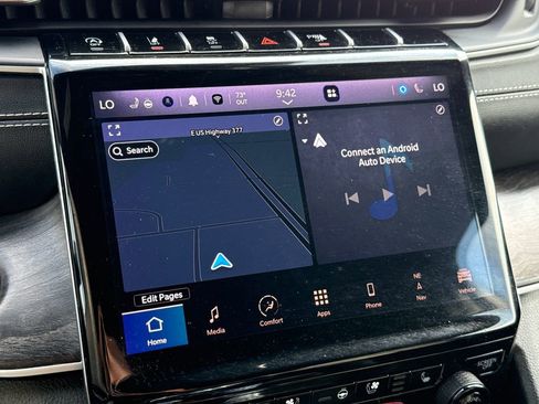 Used 2024 Jeep Grand Cherokee L Limited w/ Luxury Tech Group II image 23