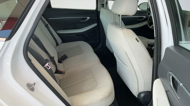 Used 2024 Hyundai Sonata SEL w/ Convenience Package FWD image 22