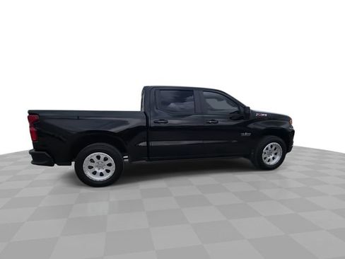 Used 2025 Chevrolet Silverado 1500 RST AWD/4WD image 9