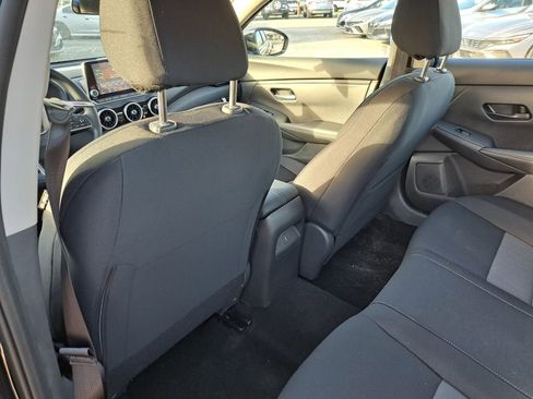 Used 2025 Nissan Sentra SV image 22