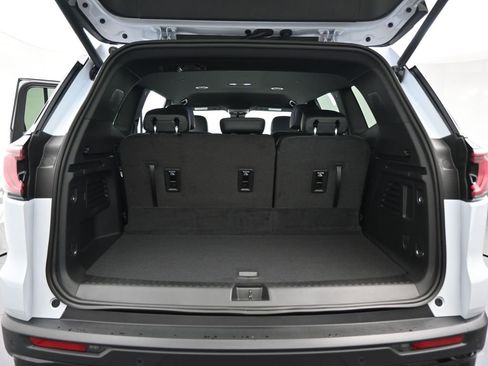 New 2026 GMC Acadia AT4 w/ Luxury Package AWD/4WD image 25