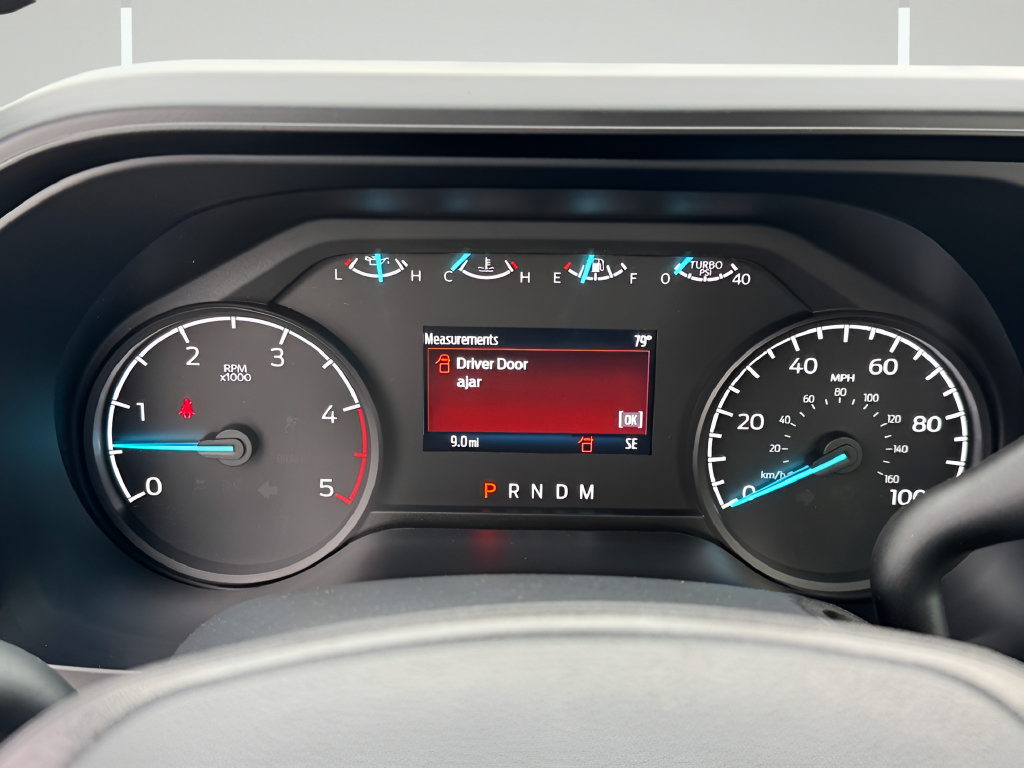 Used 2025 Ford F350 XL w/ 360-Degree Camera Package RWD image 6