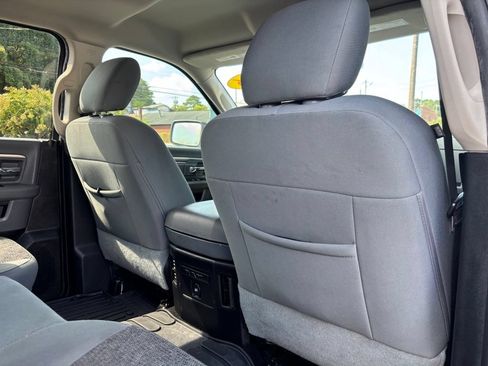 Used 2016 RAM 1500 Big Horn AWD/4WD image 23