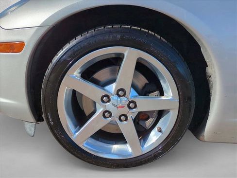 Used 2006 Chevrolet Corvette Convertible w/ Preferred Equipment Group image 21