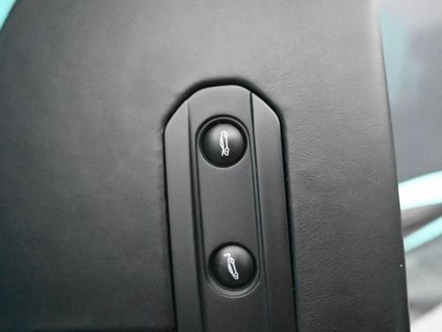 Used 2022 McLaren GT RWD image 55