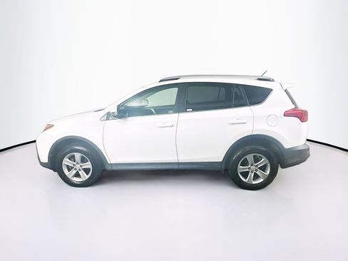 Used 2014 Toyota RAV4 XLE AWD/4WD image 4