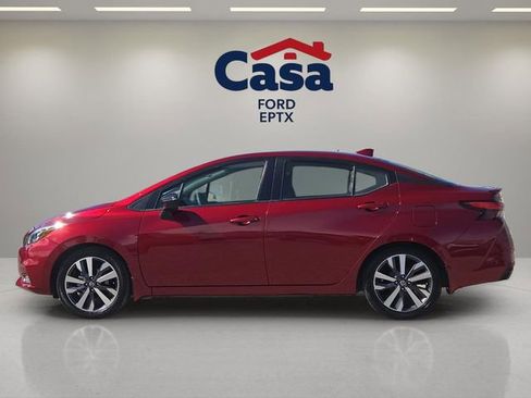 Used 2020 Nissan Versa SR image 5