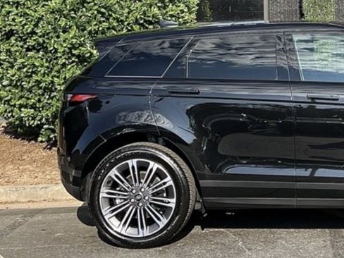 Used 2025 Land Rover Range Rover Evoque S image 20
