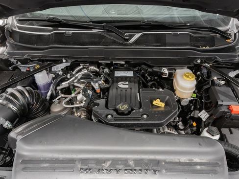 New 2027 RAM 2500 Laramie w/ Night Edition AWD/4WD image 3