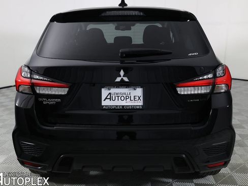 Used 2026 Mitsubishi Outlander Sport ES AWD/4WD image 6