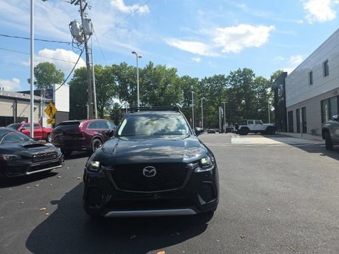 Certified 2025 MAZDA CX-70 Plug-In Hybrid w/ Premium Pkg AWD/4WD image 24