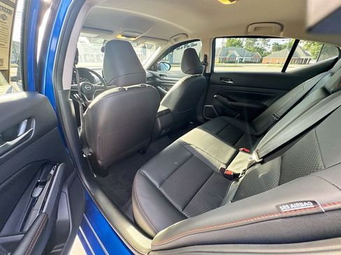 Used 2025 Nissan Altima 2.5 SR AWD/4WD image 32