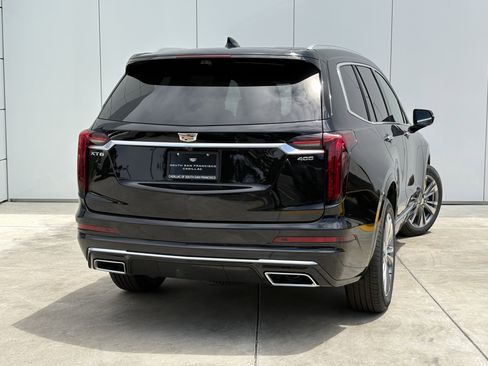 New 2025 Cadillac XT6 Premium Luxury w/ Technology Package image 6